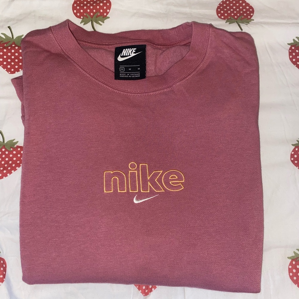 Nike Pullover - image 1